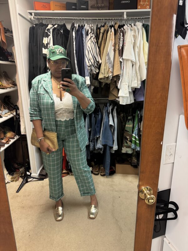 Bossy Posh - Image 4