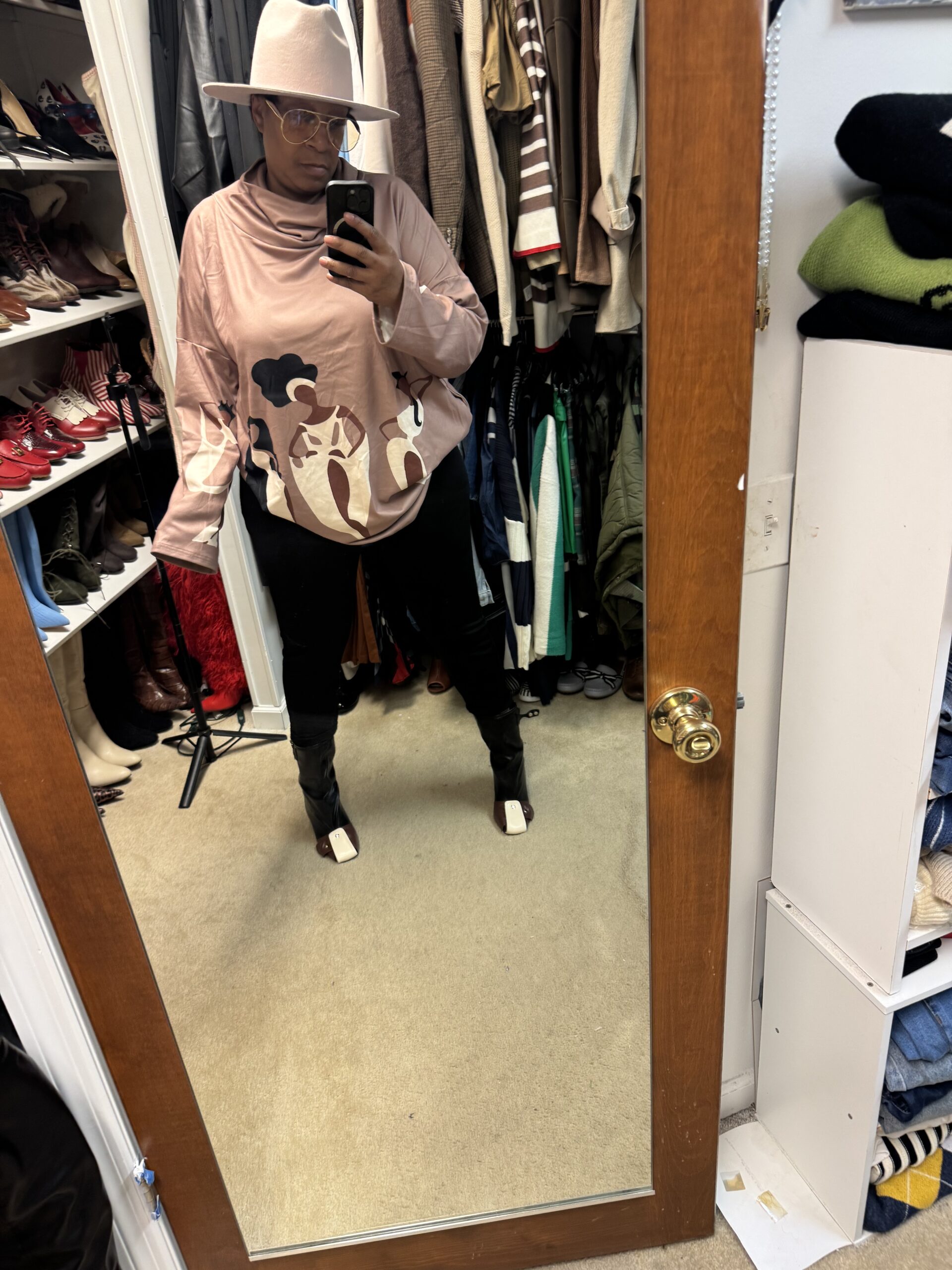 Ladies Doing Brunch - Image 6